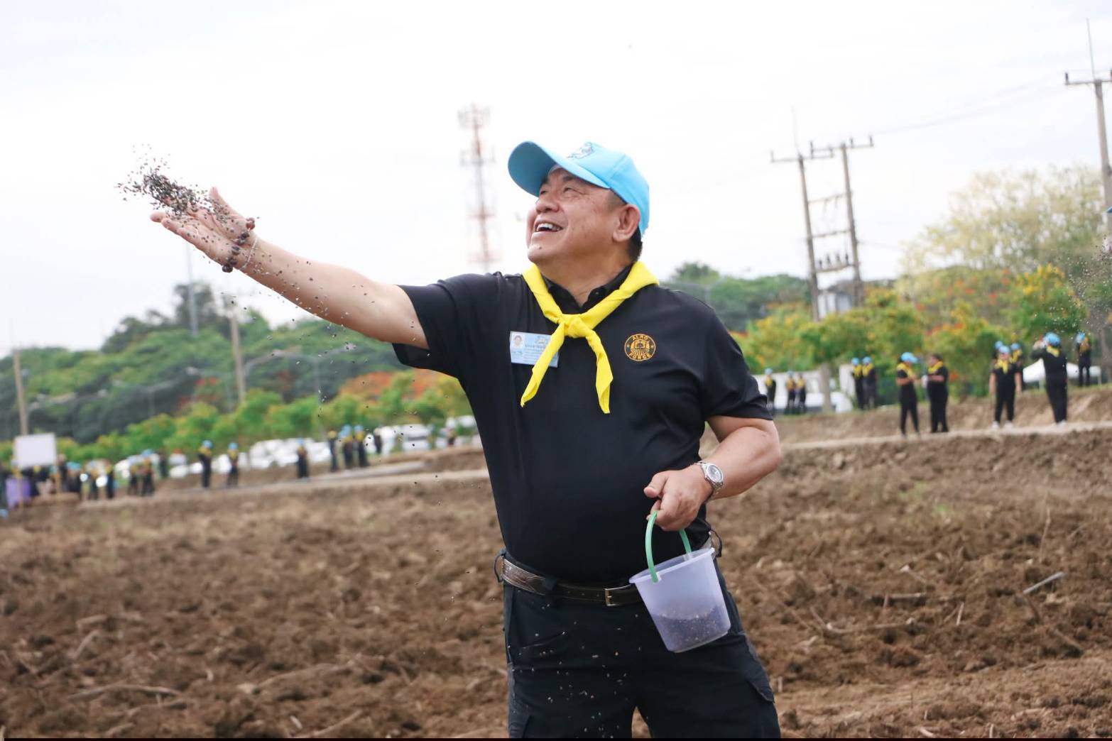 title - ส.ป.ก. ร่วมกิจกรรมโครงการจิตอาสาพัฒนาด้านการเกษตร กษ. เฉลิมพระเกียรติสมเด็จพระนางเจ้าฯ พระบรมราชินี เนื่องในโอกาสมหามงคลเฉลิมพระชนมพรรษา 4 รอบ 3 มิถุนายน 2569 ณ ศูนย์ส่งเสริมและพัฒนาอาชีพเสริมนอกภาคการเกษตร (ศูนย์ศิลปาชพบางไทรฯ เดิม)